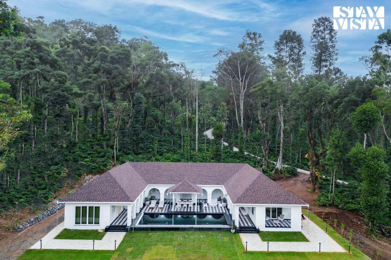 Stayvista At Mudra Manor Coorg Temperature Controlled Pool Villa ماديكيري المظهر الخارجي الصورة